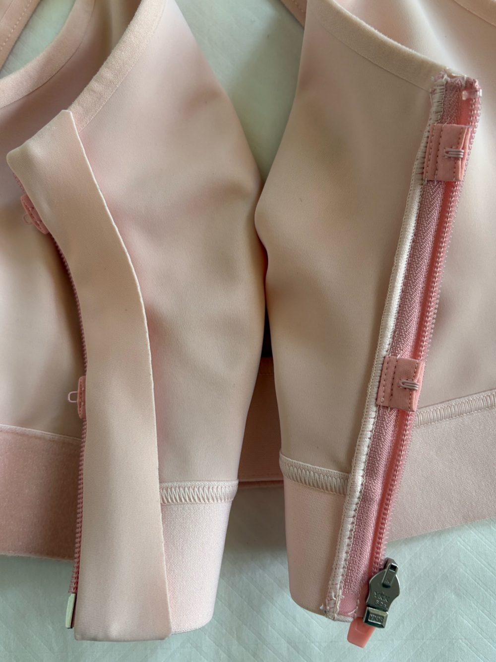 Shefit Flex Sports Bra Medium Impact Fully Adjustable Blush Pink & Gold 3X Luxe - Picture 5 of 13